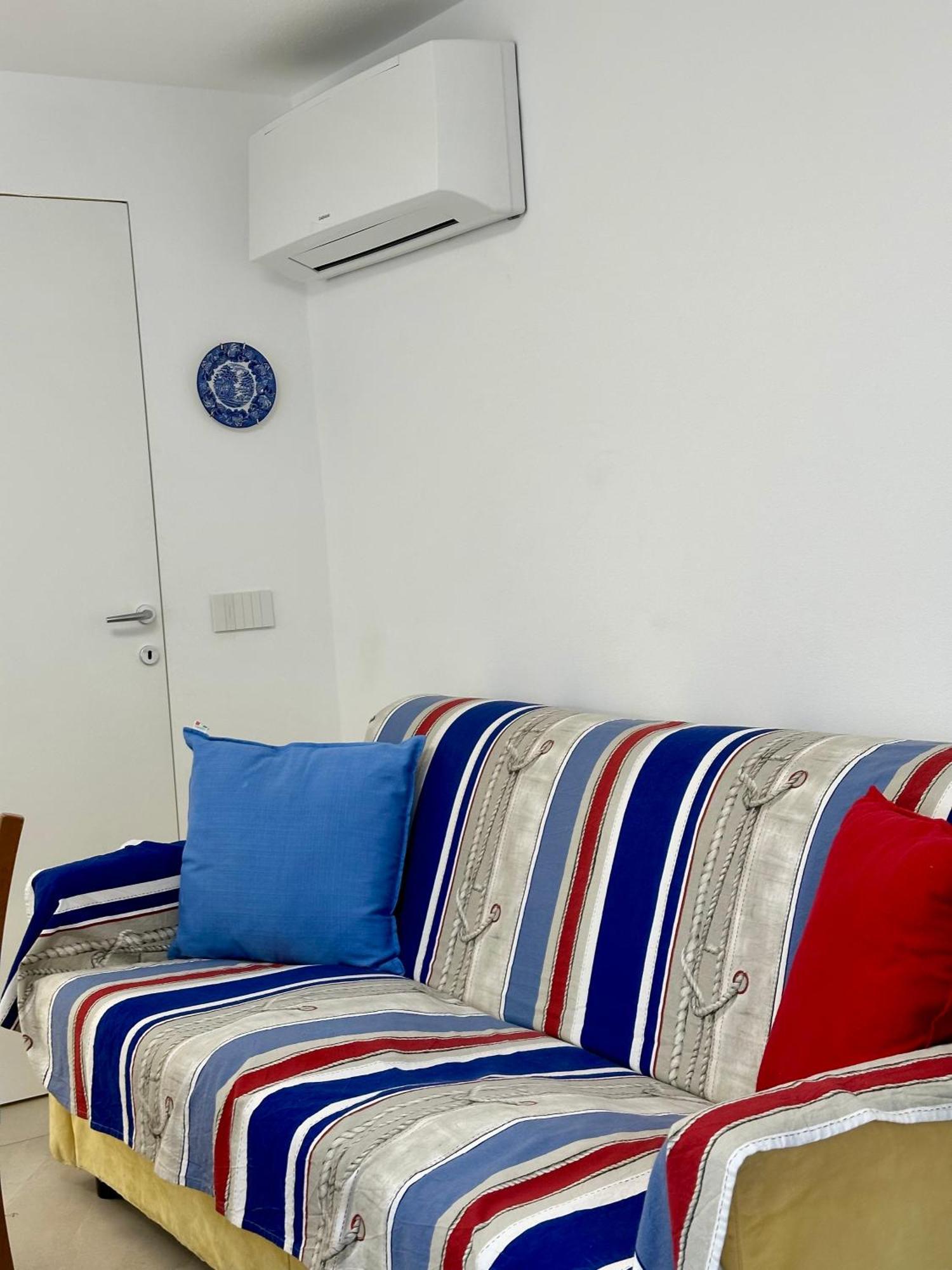 Cozy Flat Near The