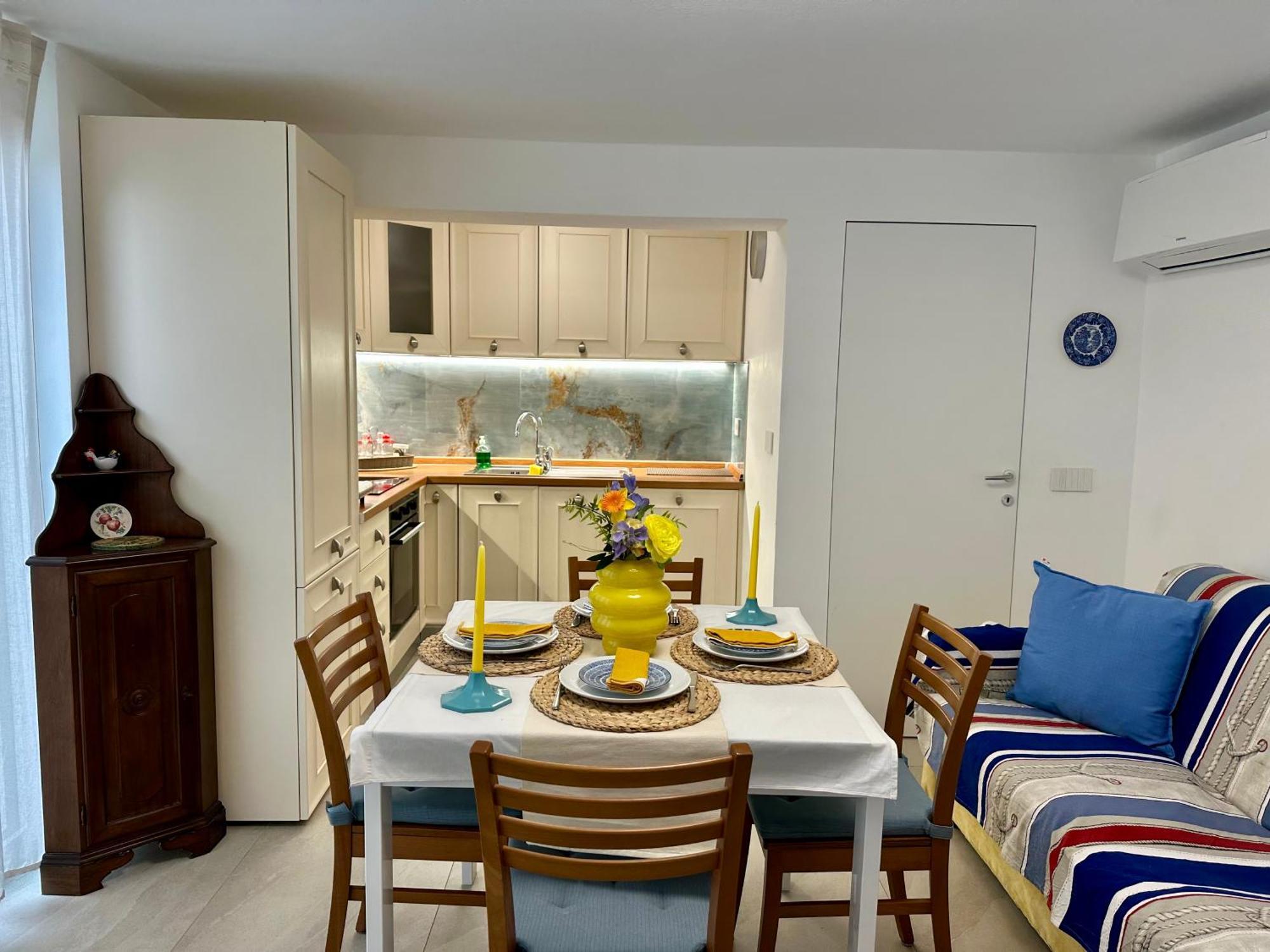 Apartment Cozy Flat Near The